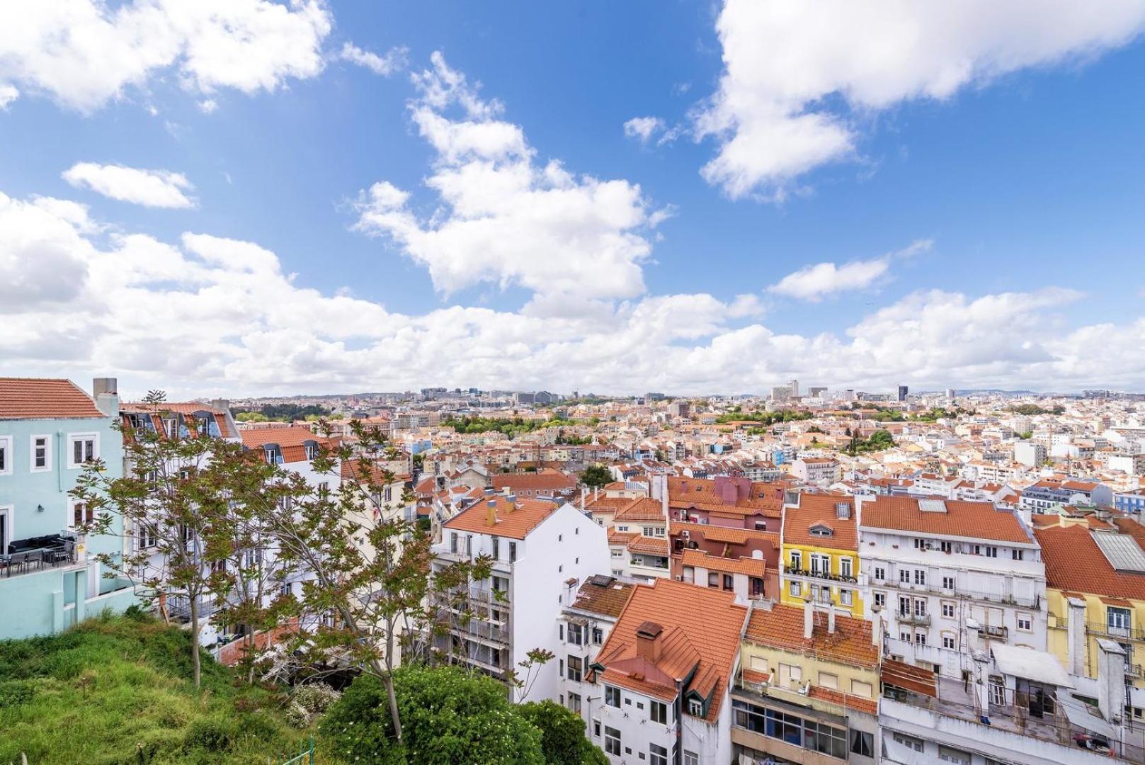 Guestready - Fantastic Rustic Duplex With Terrace Apartment Lisboa Ngoại thất bức ảnh